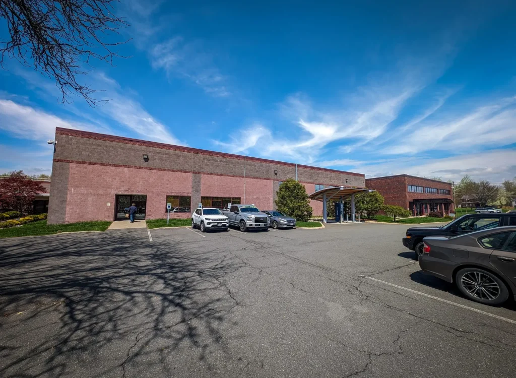 968 Albany Shaker RD-08